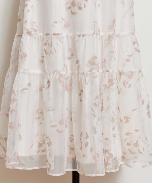 NOELA(ノエラ)の「フラワーフロッキーメッシュスカート(スカート・レディース・ボルドー/オフホワイト/ブラウン・M/S)」の5枚目の写真