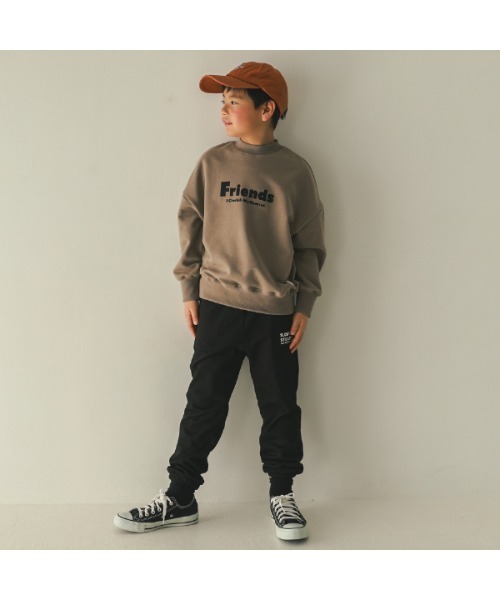 jeans-b（ジーンズベー）の「ジーンズベー FRIENDS　トレーナー（スウェット・キッズ・サンドベージュ/ベージュ/チャコールグレー・150cm/140cm/160cm/130cm）」の8枚目の写真