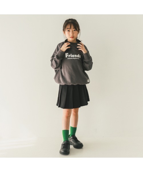 jeans-b（ジーンズベー）の「ジーンズベー FRIENDS　トレーナー（スウェット・キッズ・サンドベージュ/ベージュ/チャコールグレー・150cm/140cm/160cm/130cm）」の5枚目の写真