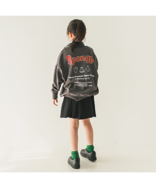 jeans-b（ジーンズベー）の「ジーンズベー FRIENDS　トレーナー（スウェット・キッズ・サンドベージュ/ベージュ/チャコールグレー・150cm/140cm/160cm/130cm）」の6枚目の写真