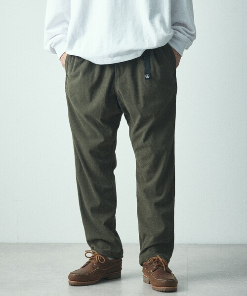 FREAK'S STORE（フリークスストア）の「限定展開 ベーシックシルエット コーデュロイ クライミング パンツ / テーパードシルエット（その他パンツ・メンズ・オリーブ/ブラウン/ブラック/チャコールグレー/ベージュ・MEDIUM/SMALL/LARGE）」の5枚目の写真