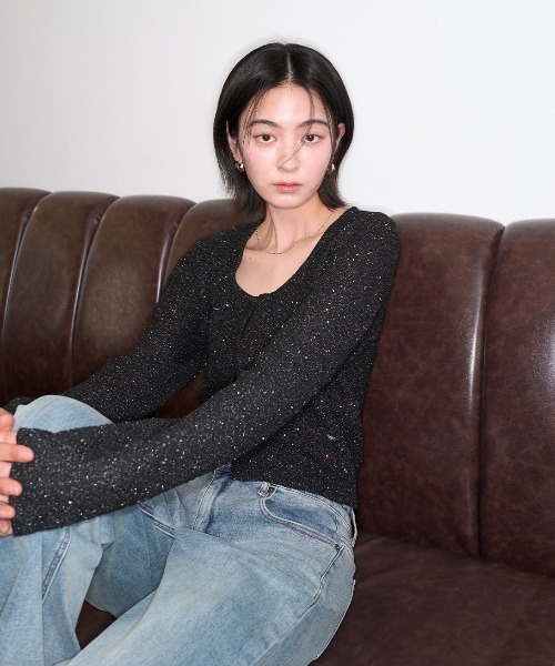 GENERAL IDEA(ジェネラルアイデア)の「GENERAL IDEA/ジェネラルアイディア glitter knit cardigan ニットカーディガン 冬服(カーディガン/ボレロ・レディース・ブラック/グリーン・S/M/L)」の7枚目の写真