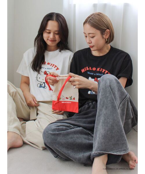 Ungrid(アングリッド)の「【ハローキティーコラボ】ロゴデザイン巾着ポーチ(ポーチ・レディース・アイボリー・FREE)」の9枚目の写真