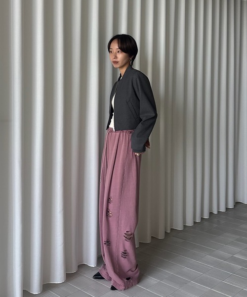 Ameri（アメリ）の「SULFUR DYEING WIDE SWEAT PANTS（スウェットパンツ・レディース・ブラック/カーキ/ピンク・SMALL/MEDIUM）」の13枚目の写真