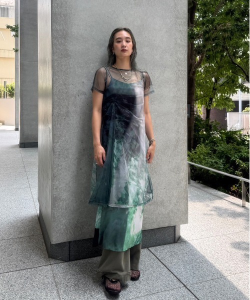 Ameri（アメリ）の「SULFUR DYEING WIDE SWEAT PANTS
