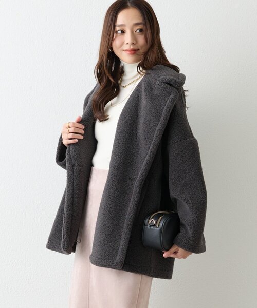 un dix cors（アンディコール）の「《ふんわり上品なこなれ感》ミクロボアコート（ピーコート・レディース・ブラウン/グレー・FREE）」の4枚目の写真