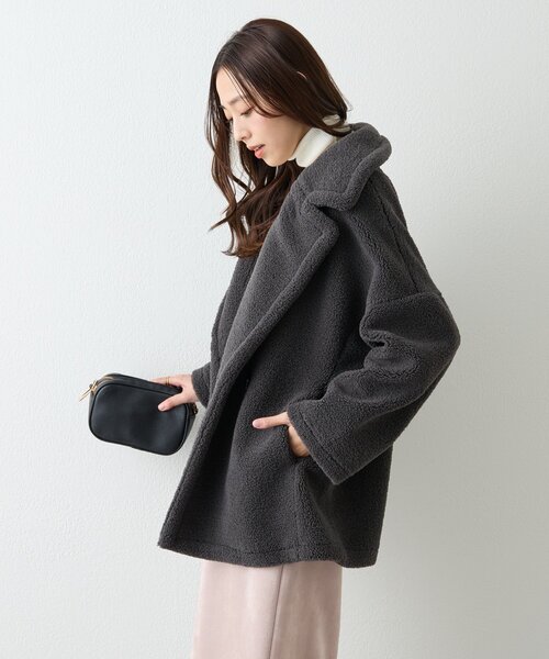 un dix cors（アンディコール）の「《ふんわり上品なこなれ感》ミクロボアコート（ピーコート・レディース・ブラウン/グレー・FREE）」の5枚目の写真