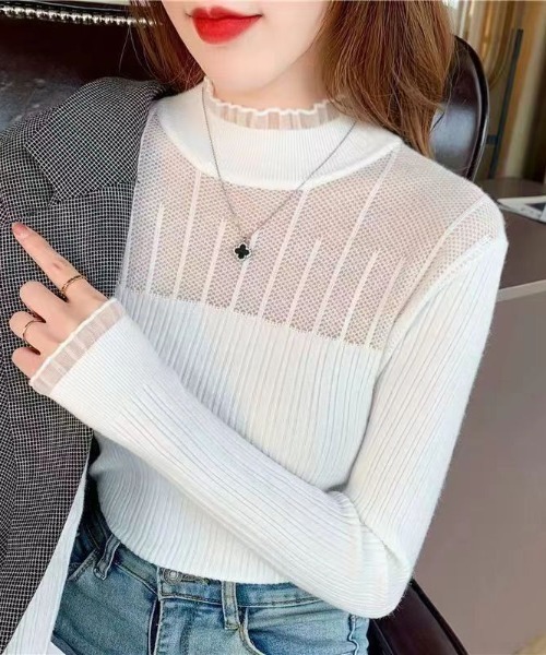 cammie(キャミー)の「プチハイネックフリルデザインニット(ニット/セーター・レディース・ホワイト/ブラック/ライトベージュ・FREE)」の1枚目の写真