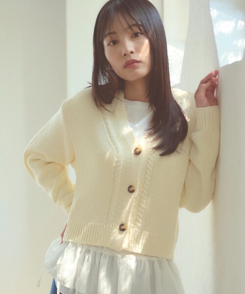 Feroux（フェルゥ）の「ゆるニット カーディガン（ニット/セーター・レディース・ベージュ系/ピンク系/アイボリー系・F）」の5枚目の写真
