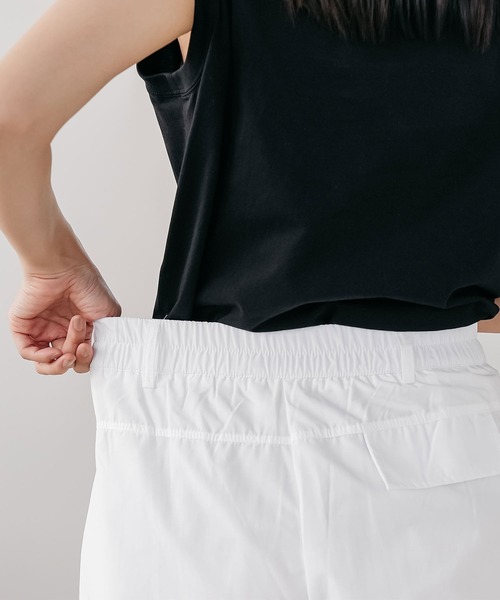 mili an deni(ミリアンデニ)の「ミリタリーカーブパンツ(チノパンツ・レディース・オフホワイト/カーキ・M)」の3枚目の写真