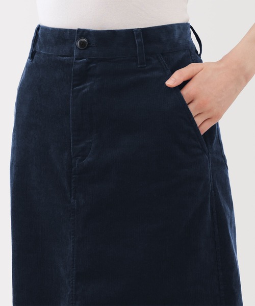 無印良品（ムジルシリョウヒン）の「婦人　ストレッチコーデュロイ　ナロースカート（スカート・レディース・ダークグレー/アイボリー/ネイビー・XL/L/M/S）」の17枚目の写真
