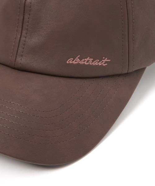 LAKOLE（ラコレ）の「フェイクレザーキャップ / 587436（キャップ・レディース・チャコール/ブラウン・FREE）」の5枚目の写真