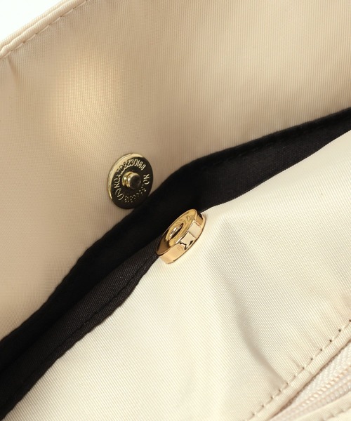 Elura(エルーラ)の「撥水ベルト2WAYトート/579691(トートバッグ・レディース・ブラック/ベージュ/クリーム/キャメル/カーキ/グレー・FREE)」の22枚目の写真