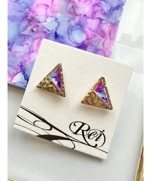 tone(トーン)の「【零-Rei-】瞬きシリーズ ハーフメタルピアス(MA)(ピアス(両耳用)・レディース・グリーン系その他/パープル/ピンク/レッド/ブルー・FREE)」の1枚目の写真
