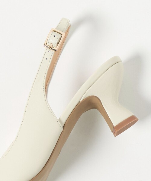 UNITED ARROWS(ユナイテッドアローズ)の「ポインテッドトゥ スリングバック パンプス(パンプス・レディース・オフホワイト/その他1・36/38/37h/36h/35h/37/35)」の14枚目の写真