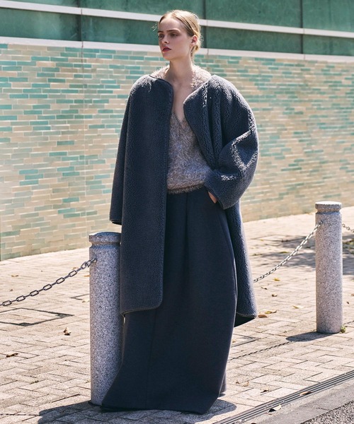 AKTE(アクテ)の「Vネックラメシャギーニットベスト(ベスト・レディース・ベージュ系/グレー系・FREE)」の9枚目の写真