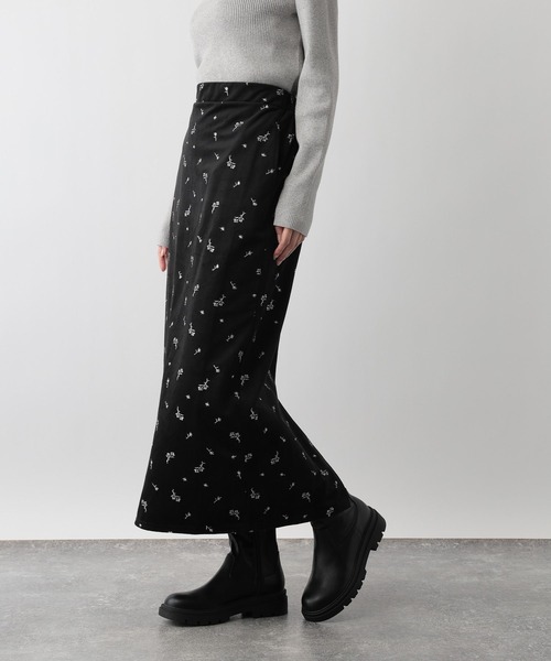 FOUND GOOD(ファウンドグッド)の「ベロア刺繍タイトスカート(スカート・レディース・ブラウン系5/ブラック・L/M/S)」の5枚目の写真