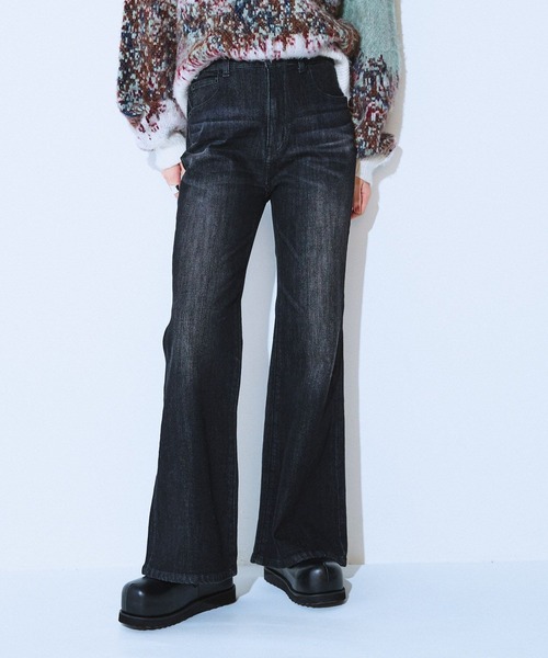 JEANASIS（ジーナシス）の「ストレッチフレアデニム/606227（デニムパンツ・レディース・ブルー/ブラック・SMALL/MEDIUM）」の2枚目の写真