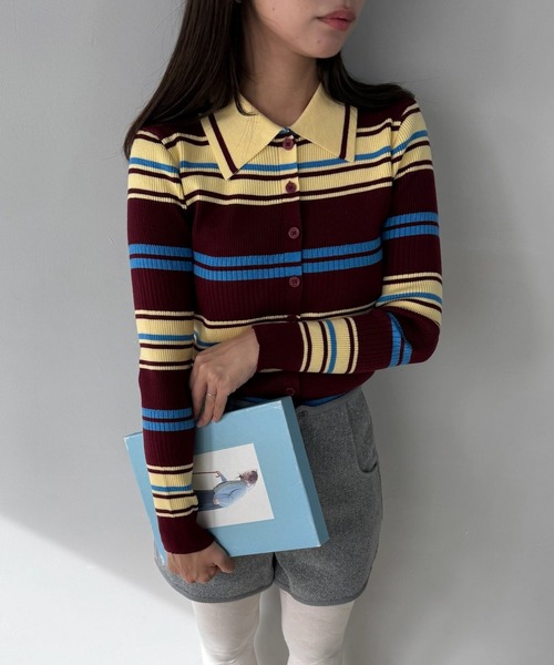 SANSeLF(サンセルフ)の「【SANSeLF】マルチボーダーニットトップス コンパクトシルエット saw25a050(ニット/セーター・レディース・ボルドー/カーキ・FREE)」の1枚目の写真