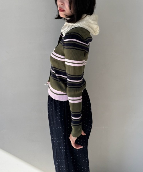 SANSeLF(サンセルフ)の「【SANSeLF】マルチボーダーニットトップス コンパクトシルエット saw25a050(ニット/セーター・レディース・ボルドー/カーキ・FREE)」の20枚目の写真