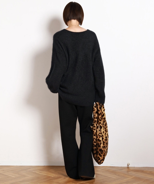 AP STUDIO（エーピーストゥディオ）の「フォックスブレンドラメVネック