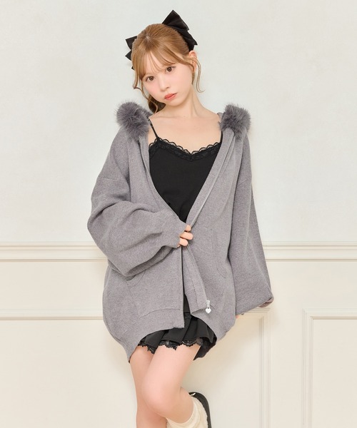 apres jour（アプレジュール）の「ファー付きニットパーカー（パーカー・レディース・アイボリー/グレー/ベージュ・X-LARGE/フリー）」の2枚目の写真