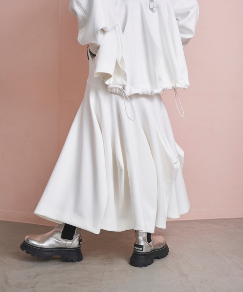 OMMO（オーエムエムオー）の「FLASK PATTERN VOLUME SK（スカート・レディース・ブラック/ホワイト・36/38）」の11枚目の写真