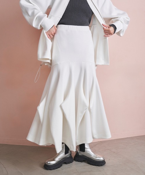 OMMO（オーエムエムオー）の「FLASK PATTERN VOLUME SK（スカート・レディース・ブラック/ホワイト・36/38）」の15枚目の写真