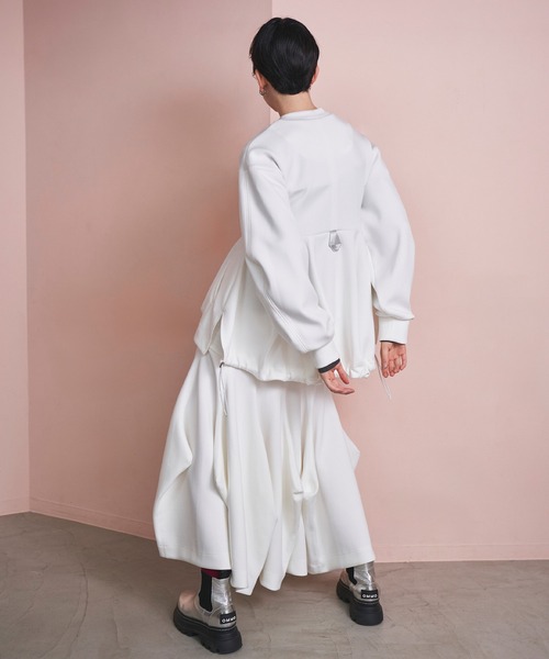 OMMO（オーエムエムオー）の「FLASK PATTERN VOLUME SK（スカート・レディース・ブラック/ホワイト・36/38）」の8枚目の写真