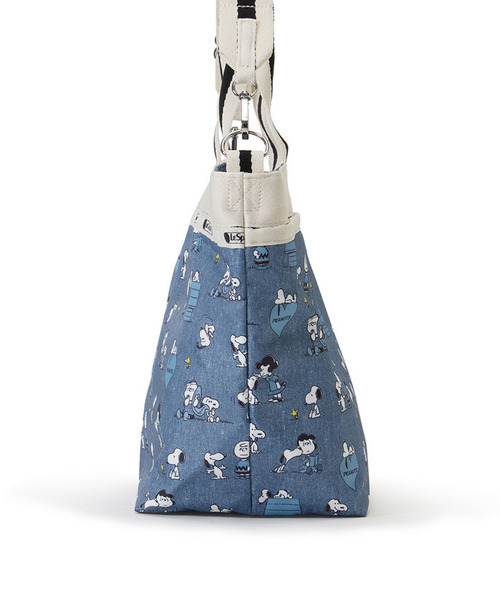 LeSportsac(レスポートサック)の「BUCKET TOTE ピーナッツハッピーパルズ(トートバッグ・レディース・ブルー・FREE)」の11枚目の写真