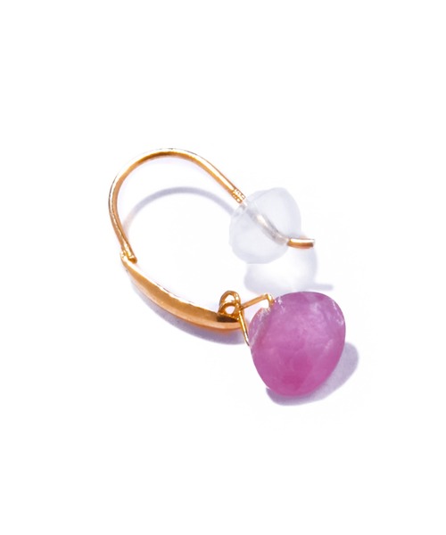 les bonbon(ルボンボン)の「【les bon bon】serendip ruby pierce/セレンディップ ルビー ピアス BOB844(ピアス(両耳用)・レディース・ゴールド・FREE)」の3枚目の写真