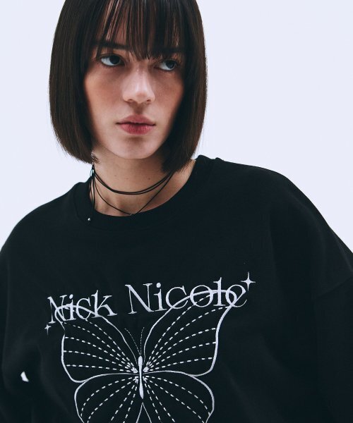 NICK&NICOLE（ニックアンドニコール）の「SHINE BUTTERFLY SWEATSHIRT_BLACK WHITE（スウェット・レディース・その他・FREE）」の2枚目の写真