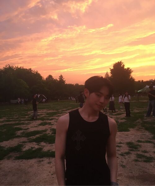 AAKAM（アーカム）の「AKM CROS2 Sleeveless (Black)（Tシャツ/カットソー・レディース・その他・1/2）」の12枚目の写真