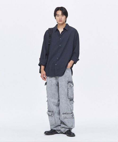 MUSINSA STANDARD（ムシンサスタンダード）の「ワイドマルチポケットカーゴデニムパンツ[アシッドグレー]（デニムパンツ・メンズ・その他・26/27/28/29/30/31/32/33/34）」の7枚目の写真