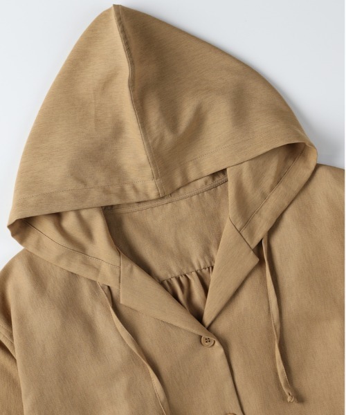 Right-on（ライトオン）の「【HONEYSUCKLE ROSE】フード開襟シャツ (抜け感デザイン/リラックスシルエット/軽やか素材/)（シャツ/ブラウス・レディース・ブラック/ブラウン・L/M）」の6枚目の写真