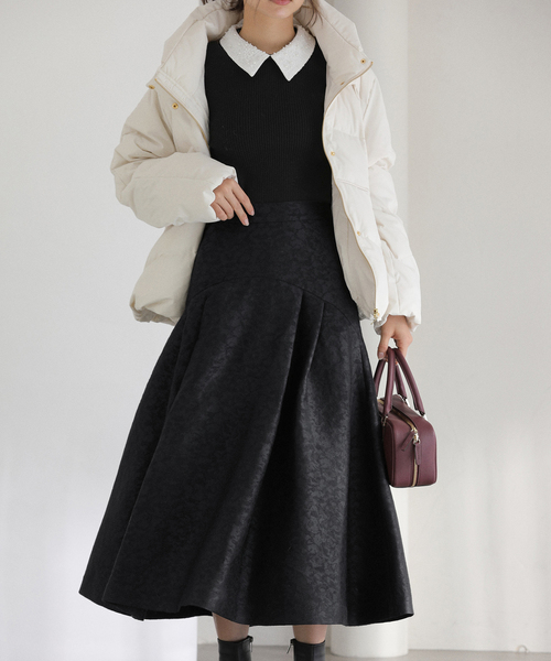 La TOTALITE（ラトータリテ）の「タックフレアスカート（スカート・レディース・ブラック/ブラウン・36/38）」の6枚目の写真