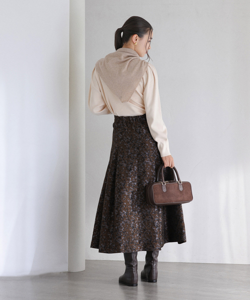 La TOTALITE（ラトータリテ）の「タックフレアスカート（スカート・レディース・ブラック/ブラウン・36/38）」の11枚目の写真