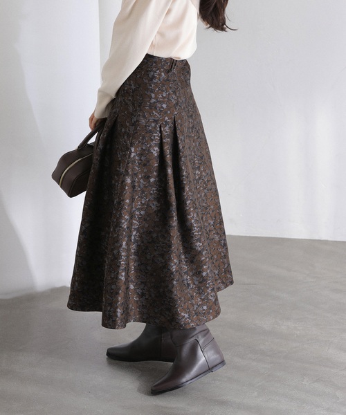 La TOTALITE（ラトータリテ）の「タックフレアスカート（スカート・レディース・ブラック/ブラウン・36/38）」の13枚目の写真