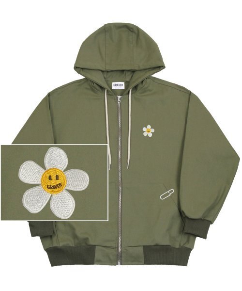 GRAVER（グレーバー）の「[UNISEX]フラワードット刺繍フードジャケット_カーキ（ミリタリージャケット・レディース・カーキ・FREE）」の4枚目の写真