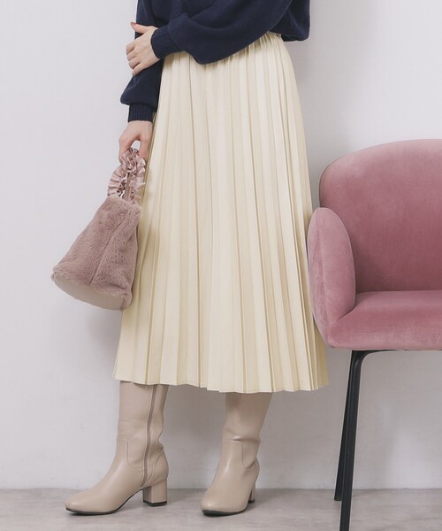 index（インデックス）の「プリーツスカート【洗濯機OK】（スカート・レディース・アイボリー/ブラウン系その他2/ボルドー・40/38/42）」の4枚目の写真