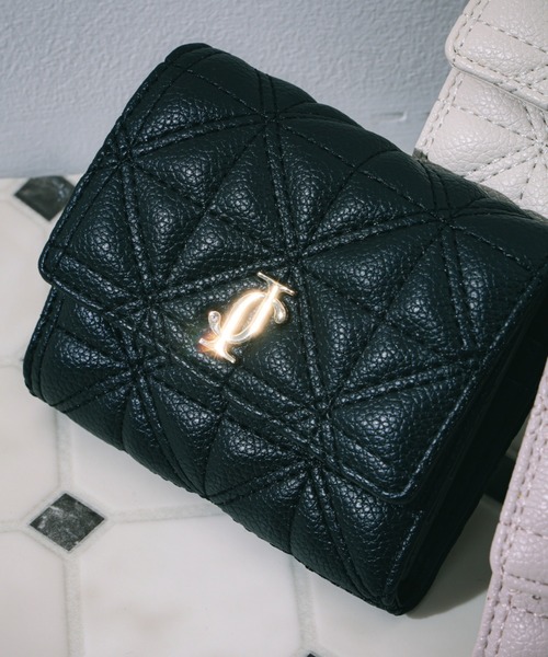 JILL by JILL STUART(ジルバイジルスチュアート)の「クロスJ キルト三つ折りウォレット(財布・レディース・ブラック/ピンク/ホワイト/ペールイエロー/ピンク系その他・FREE)」の7枚目の写真