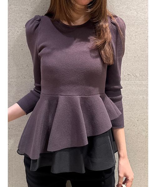 SNIDEL（スナイデル）の「ペプラムアシメニットプルオーバー（ニット/セーター・レディース・ライトブルー/グレー/アイボリー・F）」の5枚目の写真