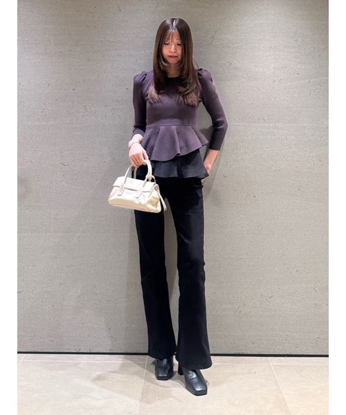 SNIDEL（スナイデル）の「ペプラムアシメニットプルオーバー（ニット/セーター・レディース・ライトブルー/グレー/アイボリー・F）」の8枚目の写真