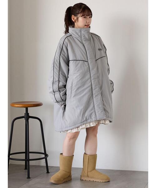 ehka sopo（エヘカソポ）の「配色ラインモンスタージャケット（ブルゾン・レディース・ブラック/グレー/ブルー・F）」の2枚目の写真