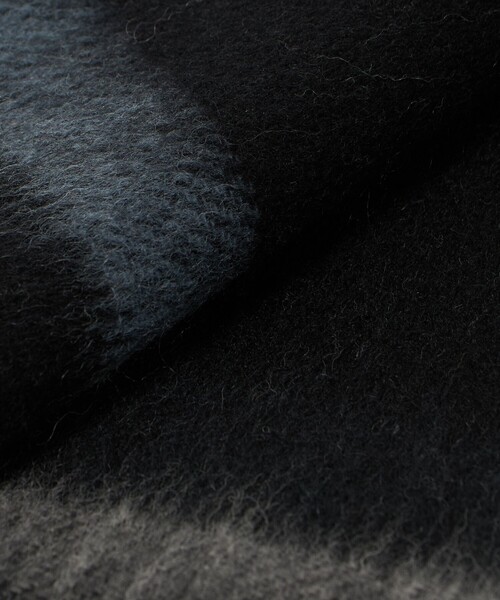 green label relaxing（グリーンレーベルリラクシング）の「GLR リバーシブル マフラー（マフラー・メンズ・グレー系/ブラウン系/ネイビー/ダークグレー/ケリーグリーン/コバルトブルー・FREE）」の16枚目の写真