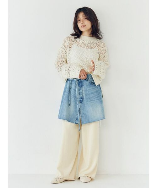 Ungrid(アングリッド)の「レーシー刺繍ルーズニット(ニット/セーター・レディース・グリーン/オフホワイト/ブラック・FREE)」の7枚目の写真