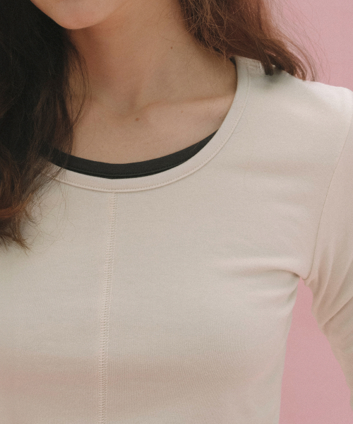ANDNEEDS(アンドニーズ)の「Bien 3/4 sleeve tee (beige)(Tシャツ/カットソー・レディース・その他・FREE)」の4枚目の写真