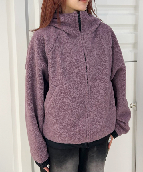 JOINT WORKS(ジョイントワークス)の「CARHARTT WIP / カーハート ダブリューアイピー WHOODED HELIX FLEECE JACKET(ブルゾン・レディース・ラベンダー/ブラウン・X-SMALL)」の4枚目の写真