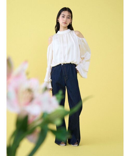 LAGUNAMOON(ラグナムーン)の「ワイドフレアデニムパンツ(デニムパンツ・レディース・インディゴブルー/ライトブルー・MEDIUM/SMALL)」の11枚目の写真