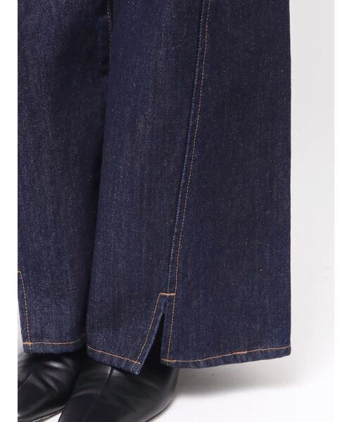 LAGUNAMOON（ラグナムーン）の「ワイドフレアデニムパンツ（デニムパンツ・レディース・インディゴブルー/ライトブルー・MEDIUM/SMALL）」の7枚目の写真